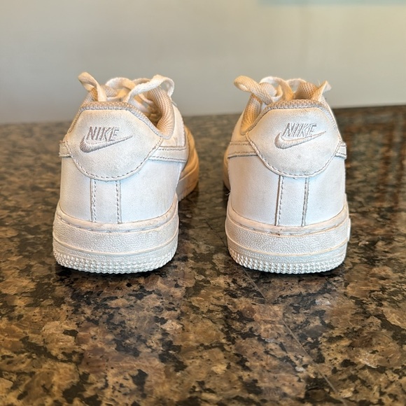 Nike Air Force one White Sneakers EUC 3Y - Picture 6 of 8